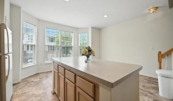 6949 BANCHORY Ct, Alexandria, VA 22315