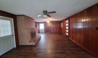 2519 Jamestown Rd, Bishopville, SC 29010