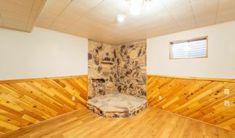 2407 E 16TH St, Cheyenne, WY 82001