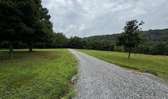 3702 Round House Rd, Aurora, MO 65605