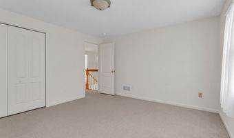 6 Kristen Way, Clinton, CT 06413
