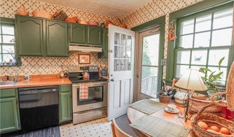 1415 Inwood Rd, Alliance, OH 44601