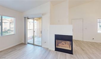 2110 Los Feliz St 2015, Las Vegas, NV 89156