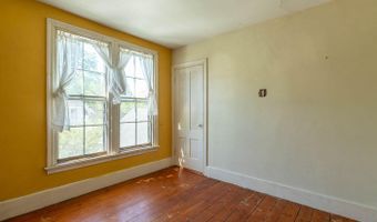 100 Cedar St, Belfast, ME 04915