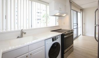 419 Keoniana St 603, Honolulu, HI 96815