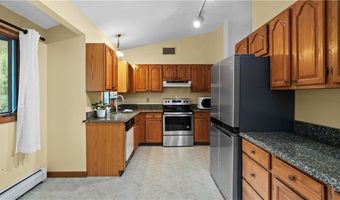 36 Stony Ln, North Kingstown, RI 02852
