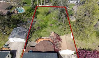 2207 S GLADYS Ave, Appleton, WI 54915