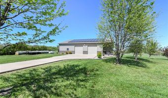 15006 Leavenworth Rd, Basehor, KS 66007