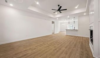 98 Selkirk Dr, Bella Vista, AR 72715