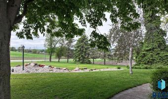 48224 266th St, Brandon, SD 57005