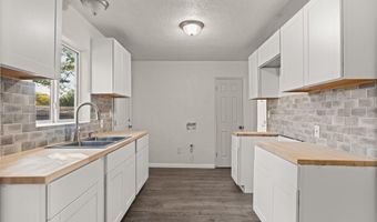 1021 SANTA ANITA Dr, Belen, NM 87002