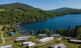 81 Shoreline Dr, Barnet, VT 05821