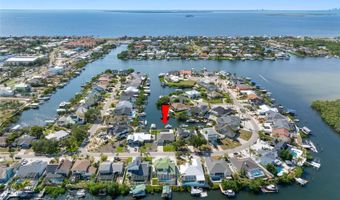 6604 DOLPHIN COVE Dr, Apollo Beach, FL 33572