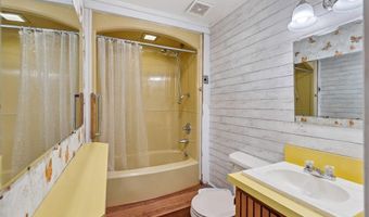 750 Lake Side, Addison, PA 15411