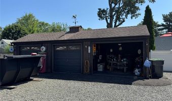 131 Hickory Ave, Bergenfield, NJ 07621