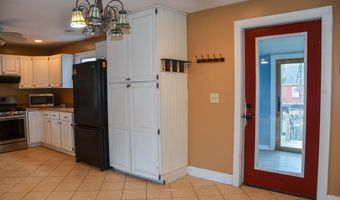45 Elm Ave, Augusta, ME 04330
