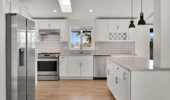 9383-85 W Lilac Rd, Escondido, CA 92026
