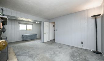 701 Beach Ave, Beachwood, NJ 08722