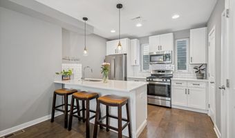 446 KINGSLEY St, Philadelphia, PA 19128
