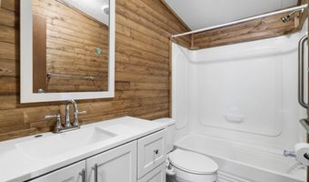 6301 Lawrence 1207, Ash Grove, MO 65604