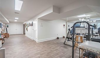 1487 Shelburne Ct, Allentown, PA 18104