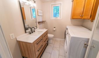 1314 W PINE St, Appleton, WI 54914