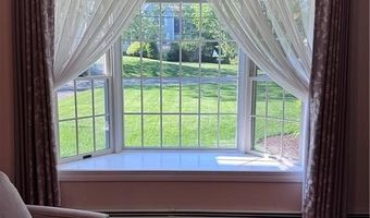 60 Farm Dr, Cumberland, RI 02864