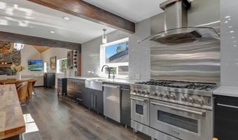 2121 Belmont Dr, Anchorage, AK 99517