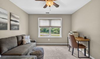 3 Walnut Trl, Andover, NJ 07860