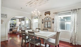 903 WEBER St, Orlando, FL 32803