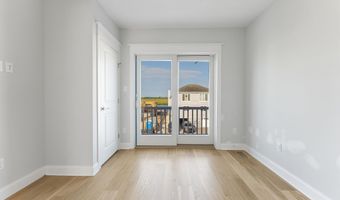 805 21st St, Avalon, NJ 08202
