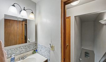 855 Towamensing Trl, Albrightsville, PA 18210