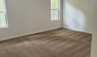 136 Kensington Way, Aberdeen, NC 28315