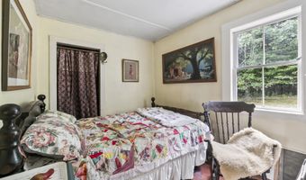 48 Winston Rd, Baldwin, ME 04024