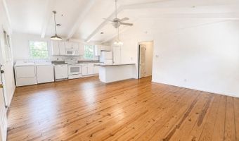 505 COLLINS St, Bethany Beach, DE 19930