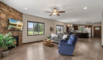 2726 11th Ave, Anoka, MN 55303