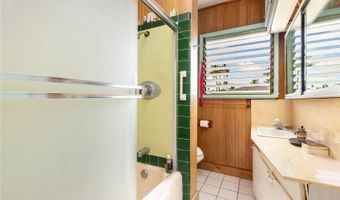 146 Kaluamoo St, Kailua, HI 96734