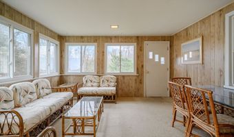 7 Side Hill Ln, Danbury, CT 06810