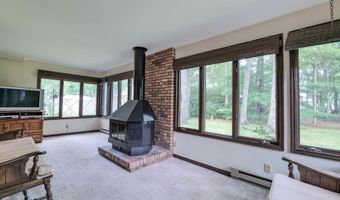718 Blenheim Ave, Absecon, NJ 08201