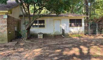 522 Twin Point Dr, Benton, LA 71006