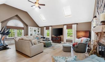 1 Preston Cir, Andover, MA 01810