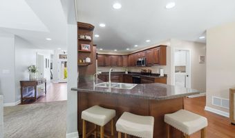 3335 Kellygreen Dr, Angola, IN 46703
