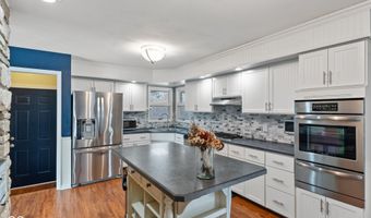 2016 Colt Rd, Indianapolis, IN 46227