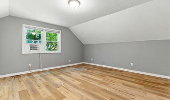 42448 N Lake Ave, Antioch, IL 60002
