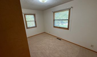 412 H St, Aurora, NE 68818