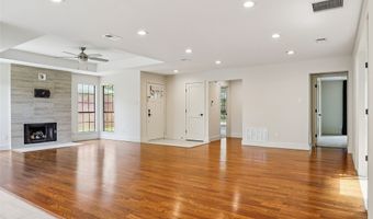 14815 Surveyor Blvd, Addison, TX 75001