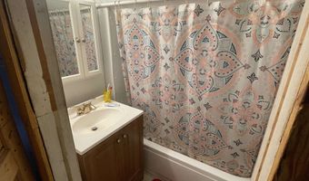 24 Jefferson St, Barre, VT 05641