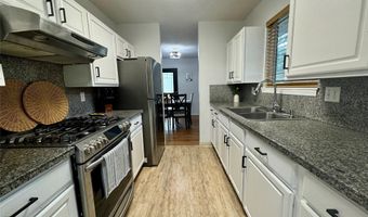 622 13th St, Ames, IA 50010