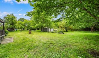 1980 Old Farm St, Ashtabula, OH 44004