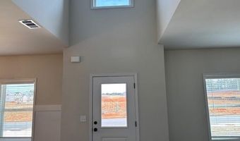 796 Rodeo Dr, Auburn, GA 30011